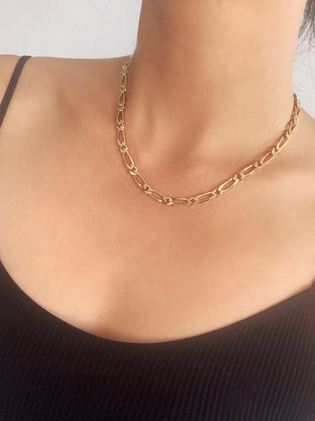 SUN CHASER Necklace