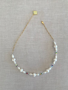 SNOW WHITE Necklace