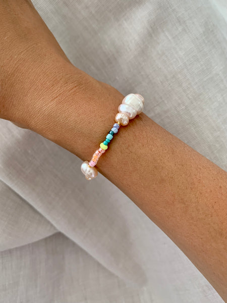 PEARLY GLOW Bracelet